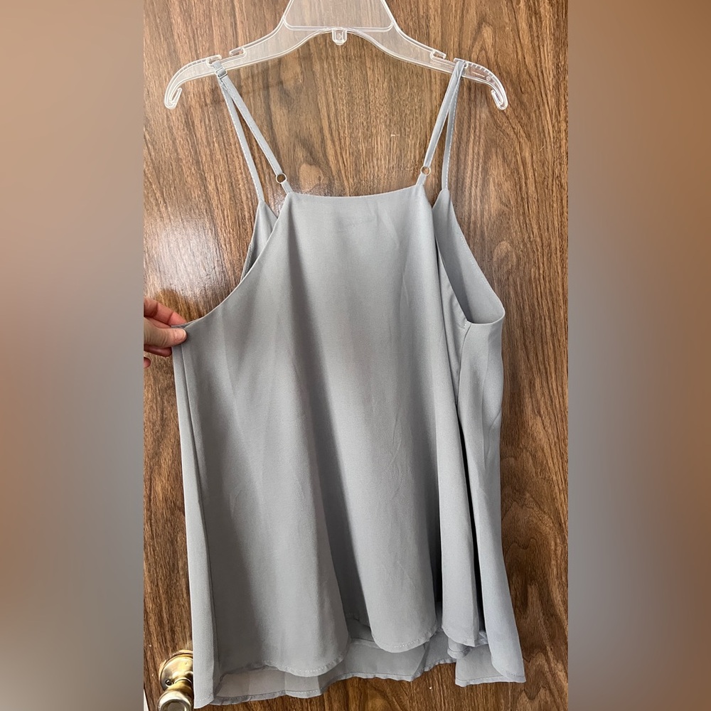 Women's Gray Sleeveless Top - Picture 2 of 3